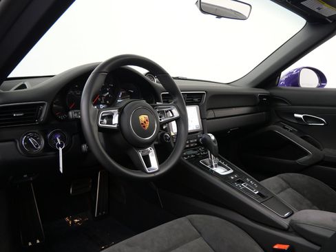 Used 2018 Porsche 911 Targa 4 GTS AWD/4WD image 35