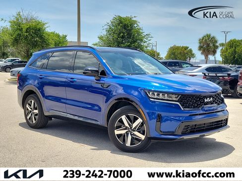 Used 2023 Kia Sorento S w/ Panoramic Sunroof Package FWD image 1