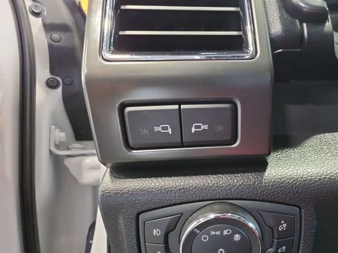 Used 2020 Ford F150 Lariat AWD/4WD image 25