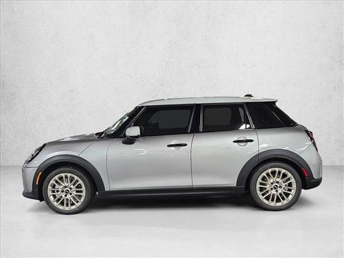 Used 2026 MINI Cooper S FWD image 8