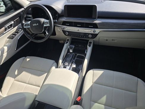 Used 2022 Kia Telluride SX w/ Towing Package FWD image 21