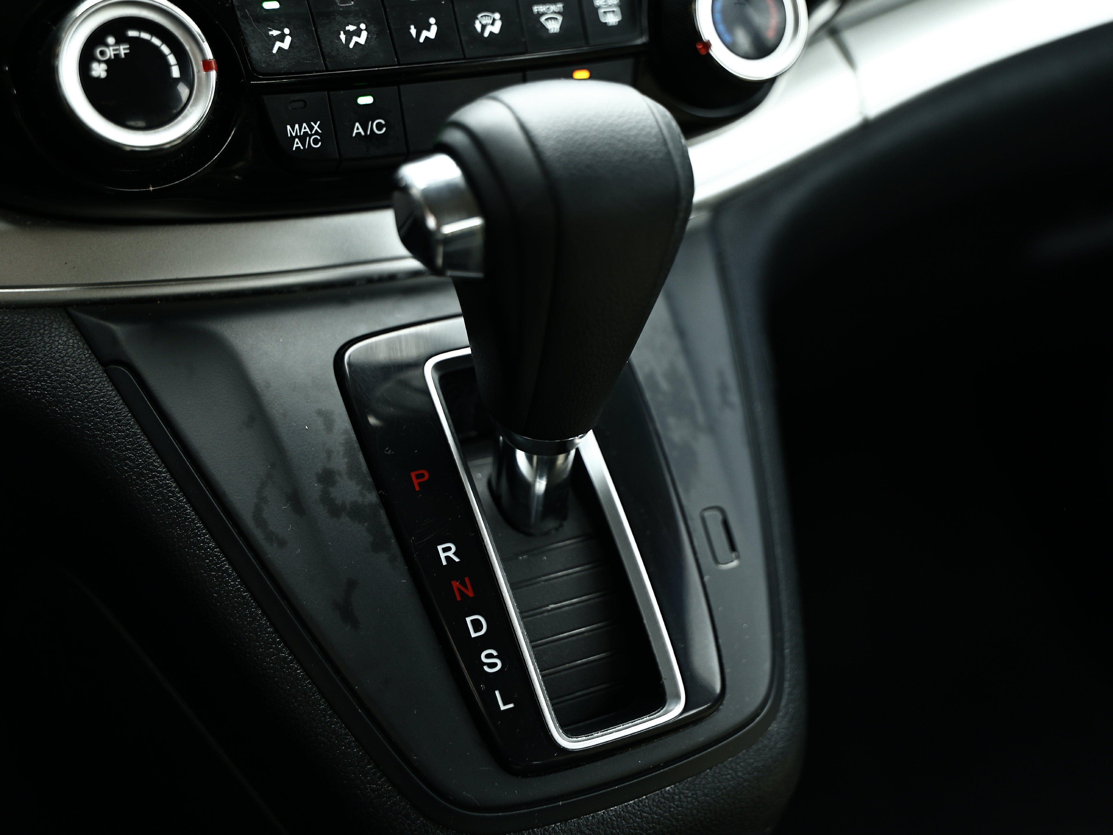 Used 2016 Honda CR-V LX image 39