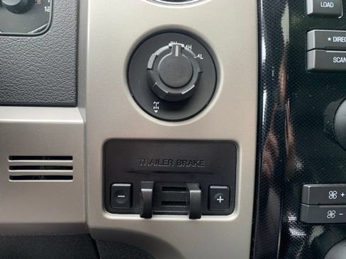 Used 2011 Ford F150 FX4 w/ FX Luxury Pkg AWD/4WD image 19