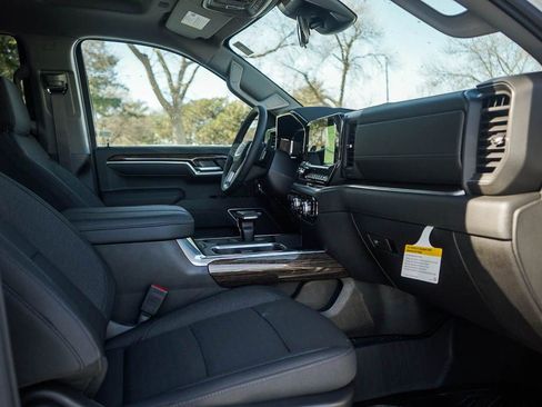 New 2026 GMC Sierra 1500 Elevation AWD/4WD image 9