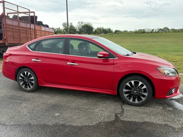 Used 2016 Nissan Sentra SR FWD image 3