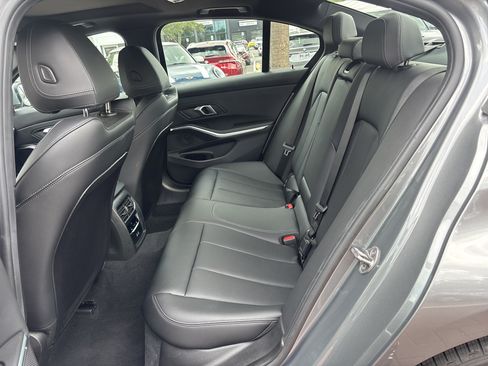 Used 2025 BMW 330i Sedan RWD image 30