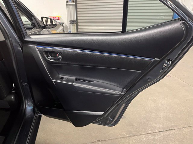 Used 2019 Toyota Corolla SE FWD image 16