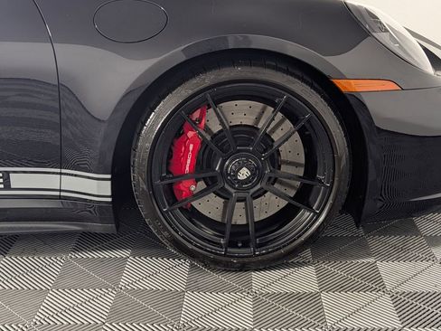Certified 2024 Porsche 911 Carrera GTS RWD image 14