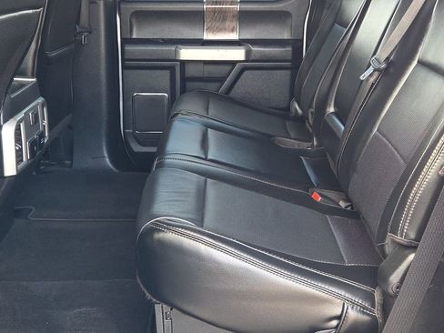 Used 2019 Ford F450 Lariat w/ Lariat Ultimate Package image 17