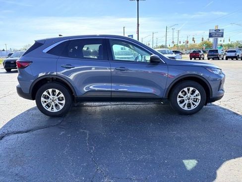Used 2024 Ford Escape Active w/ Tech Pack #1 AWD/4WD image 6