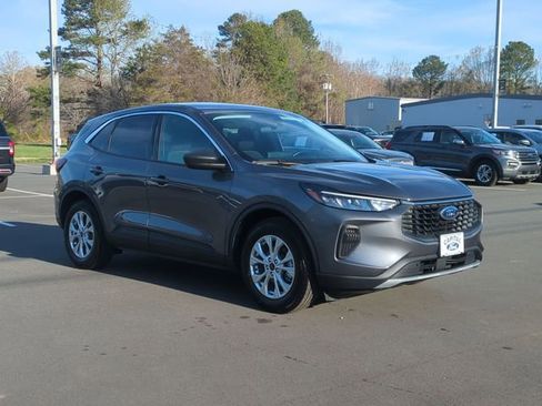 Used 2024 Ford Escape Active w/ Tech Pack #1 FWD image 15
