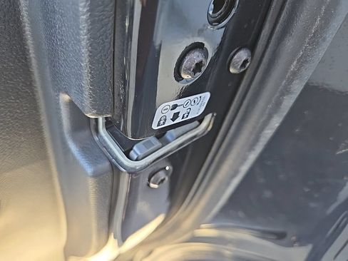 Used 2025 Ford Explorer ST-Line AWD/4WD image 78