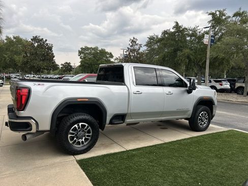 Used 2022 GMC Sierra 2500 SLE w/ SLE Value Package; AWD/4WD image 4
