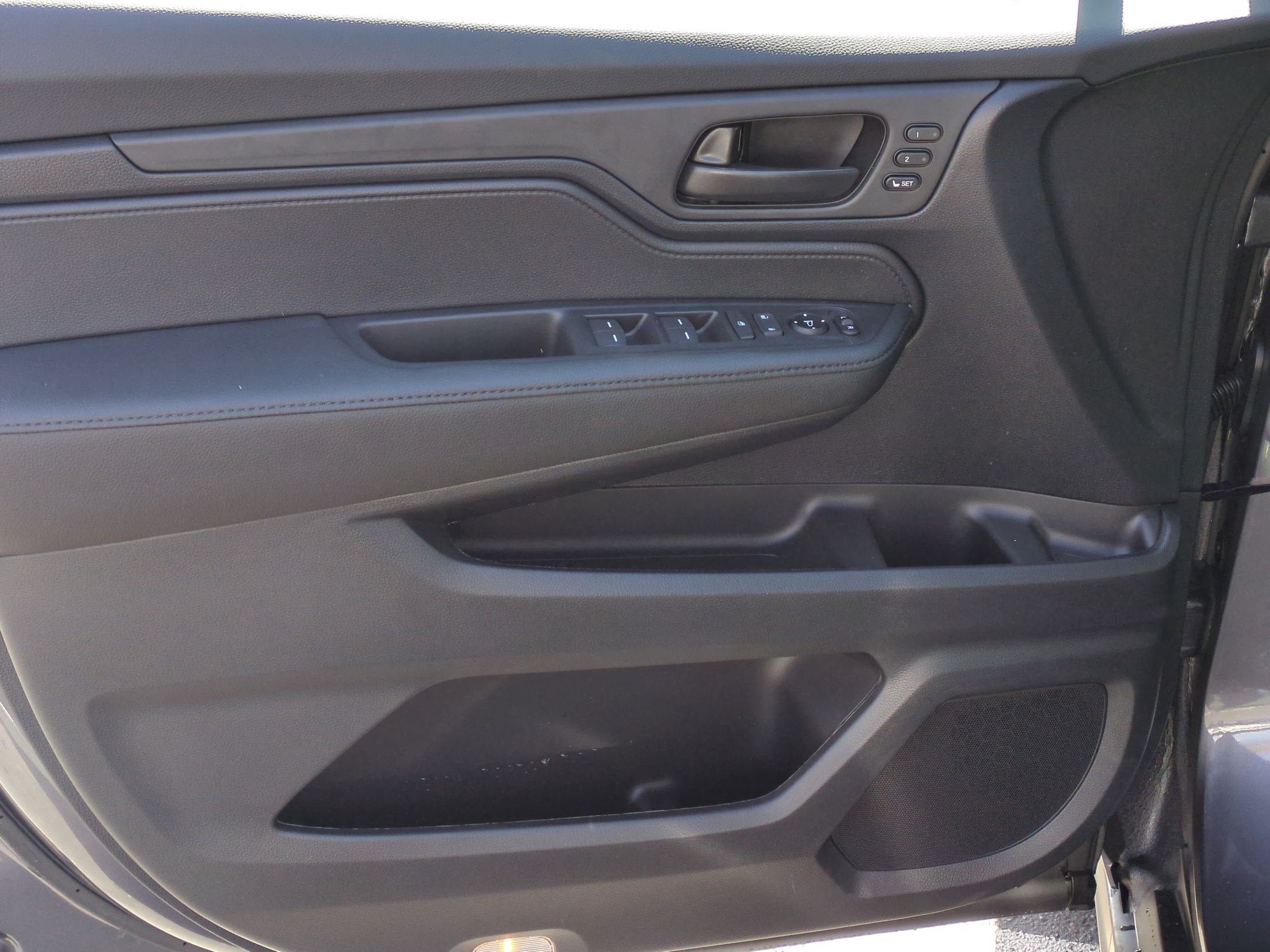 New 2027 Honda Odyssey EX-L image 12