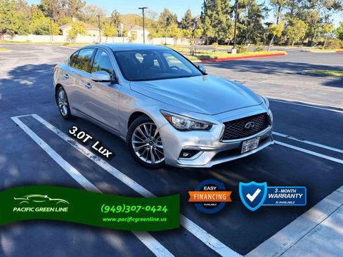 Used 2018 INFINITI Q50 Luxe w/ Sensory Package (Luxe) RWD image 3