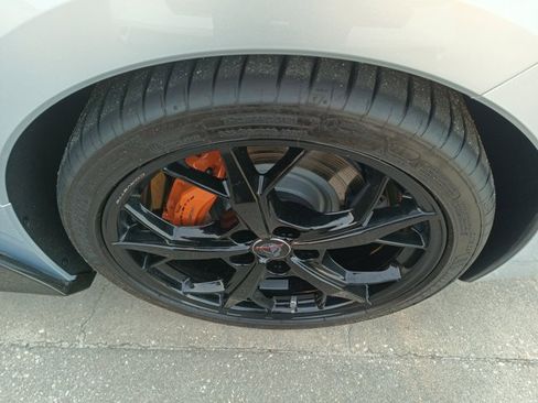 Used 2023 Chevrolet Corvette Stingray Premium Conv w/ Z51 Performance Package image 20