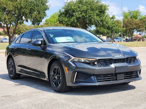 New 2026 Kia K5 LXS image 2