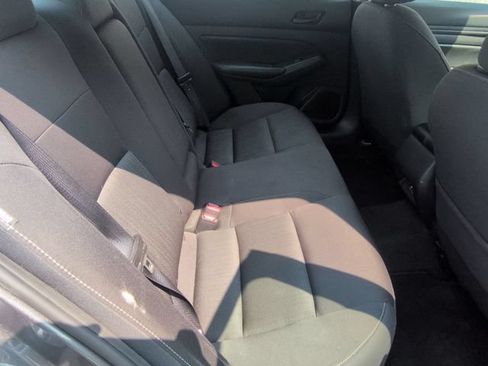 Used 2024 Nissan Altima 2.5 SV FWD image 28