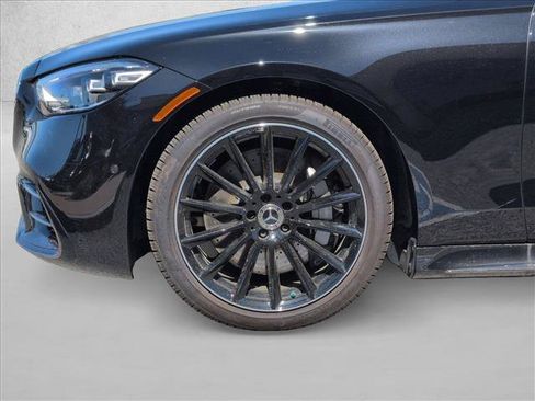 New 2025 Mercedes-Benz S 580 4MATIC Sedan image 10