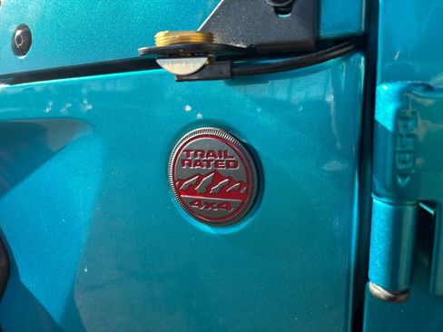 Used 2020 Jeep Wrangler Unlimited Rubicon w/ Steel Bumper Group image 23