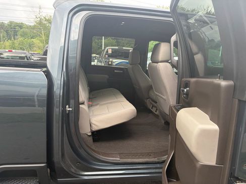 Used 2020 Chevrolet Silverado 2500 LT w/ Fleet Comfort Package AWD/4WD image 40
