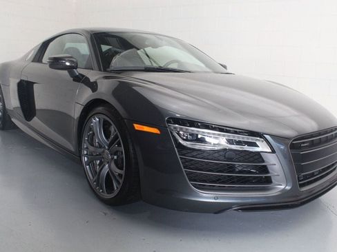 Used 2014 Audi R8 V10 plus image 11