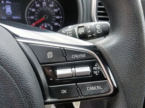 Used 2022 Kia Sportage LX image 19
