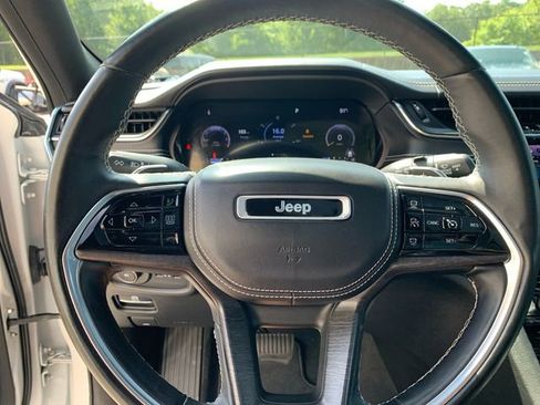 Used 2022 Jeep Grand Cherokee L Overland w/ Luxury Tech Group IV image 30