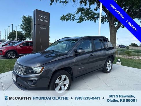 Used 2014 Jeep Compass Latitude AWD/4WD image 1