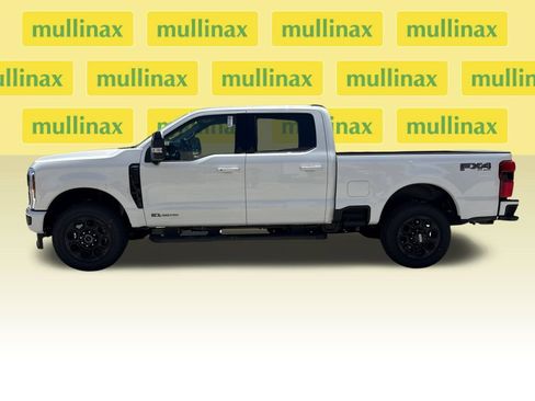 New 2026 Ford F250 Lariat w/ Black Appearance Package AWD/4WD image 12