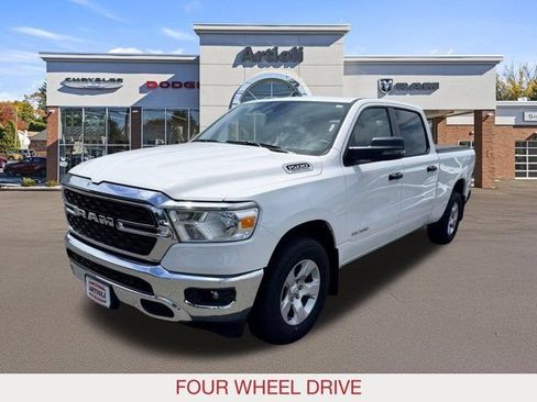 Used 2023 RAM 1500 Big Horn w/ Trailer Tow Group AWD/4WD image 4