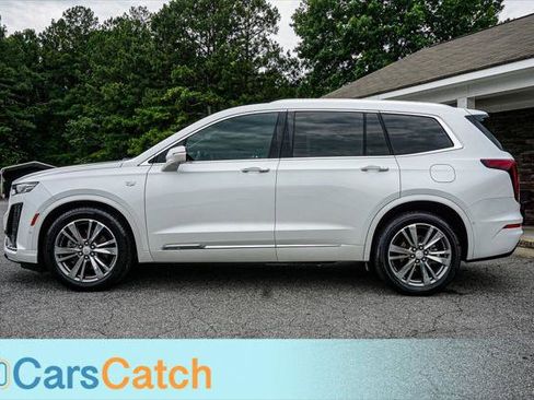 Used 2021 Cadillac XT6 Premium Luxury w/ Platinum Package FWD image 8