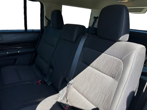 Used 2019 Ford Flex SEL image 10