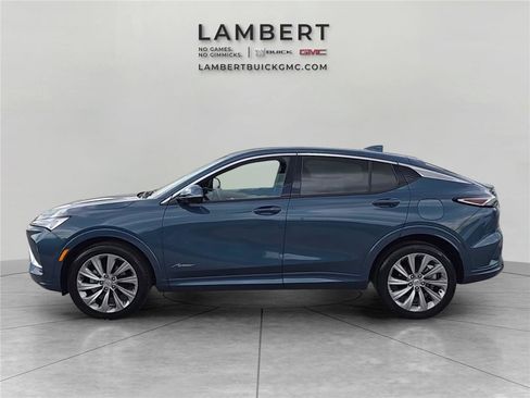 Used 2024 Buick Envista Sport Touring FWD image 2