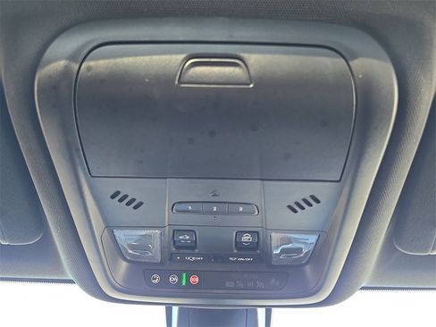 Certified 2023 Chevrolet Blazer RS w/ Driver Confidence II Package image 36