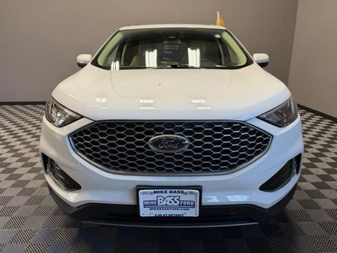 Used 2023 Ford Edge SEL w/ Convenience Package AWD/4WD image 4