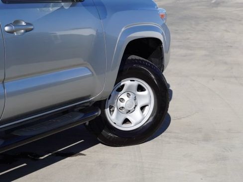 Used 2023 Toyota Tacoma SR w/ SR Convenience Package RWD image 9
