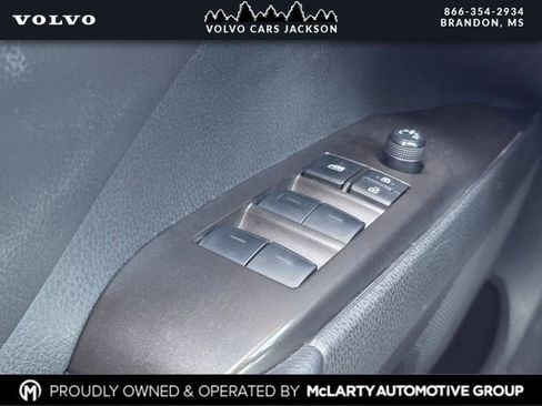 Used 2024 Toyota Camry SE FWD image 14