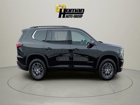 Used 2025 GMC Acadia Elevation image 6