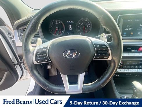Used 2019 Hyundai Sonata Sport FWD image 16