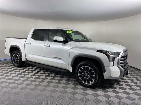 Used 2025 Toyota Tundra Limited image 1