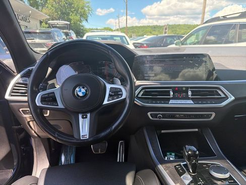 Used 2023 BMW X5 xDrive40i w/ M Sport Package AWD/4WD image 24