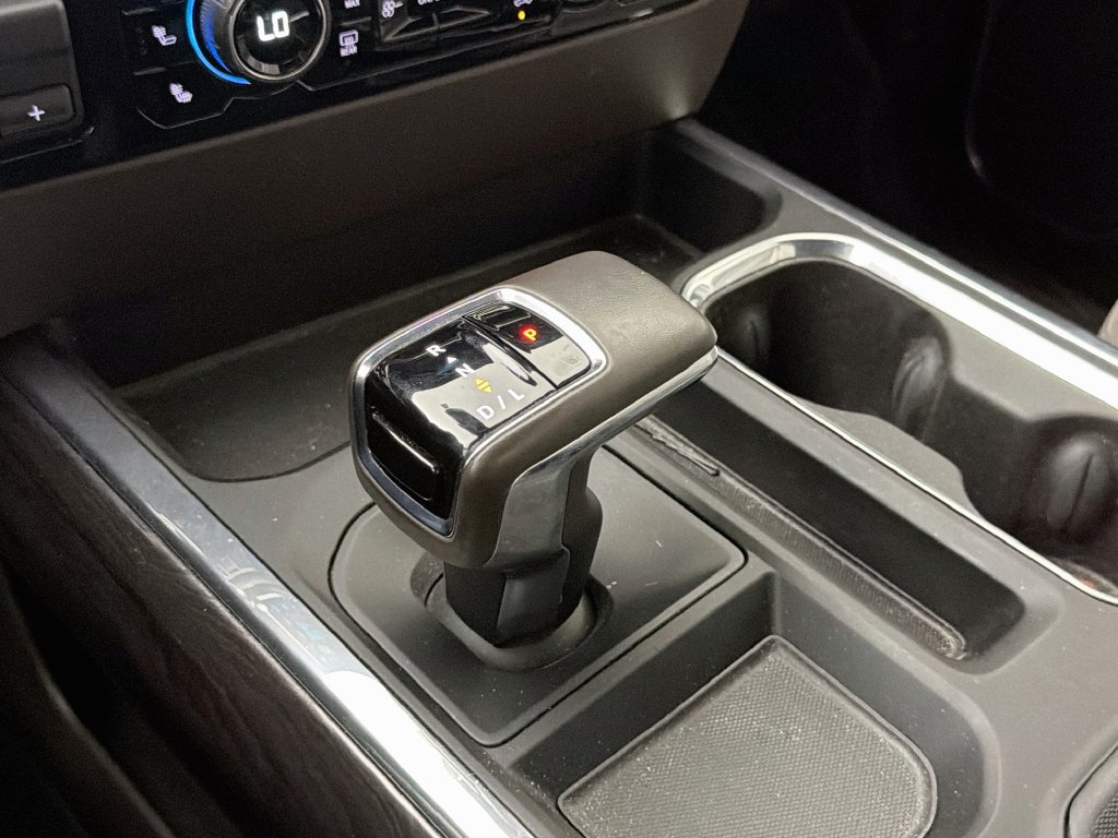 Used 2023 Chevrolet Silverado 1500 LTZ AWD/4WD image 21
