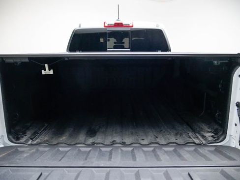 Used 2025 GMC Canyon Elevation w/ Convenience Package image 13