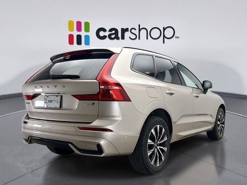 Used 2023 Volvo XC60 B5 Plus w/ Climate Package AWD/4WD image 5