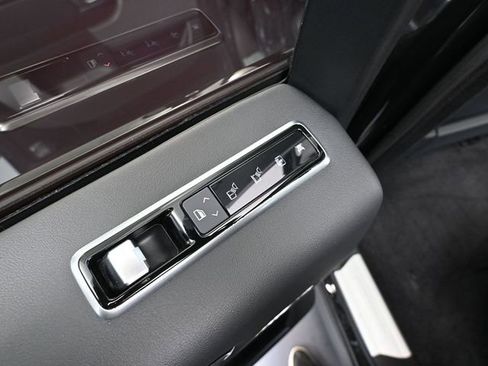 Used 2021 Land Rover Range Rover Westminster Edition image 38
