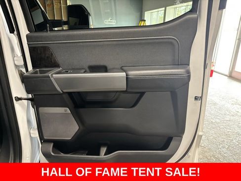 Used 2024 Ford F250 Lariat AWD/4WD image 19