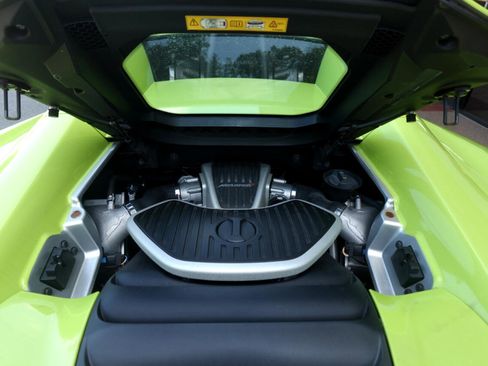 Used 2016 McLaren 650S Spider image 20