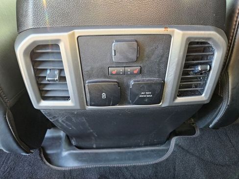 Used 2021 Ford F250 Platinum w/ FX4 Off-Road Package AWD/4WD image 17