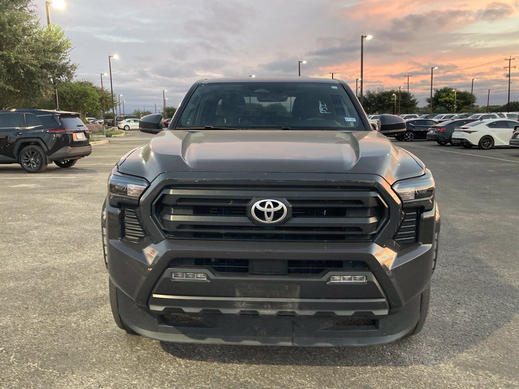 Used 2024 Toyota Tacoma SR5 AWD/4WD image 2